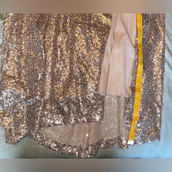 NWT! B. Smart Gold Sequin long formal dress size 7/8 - Picture 4 of 10